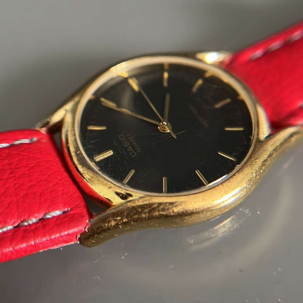 Casio MTP-094 Ladies Quartz Watch - Picture 3 of 16